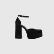 coachella-cat-high-heels